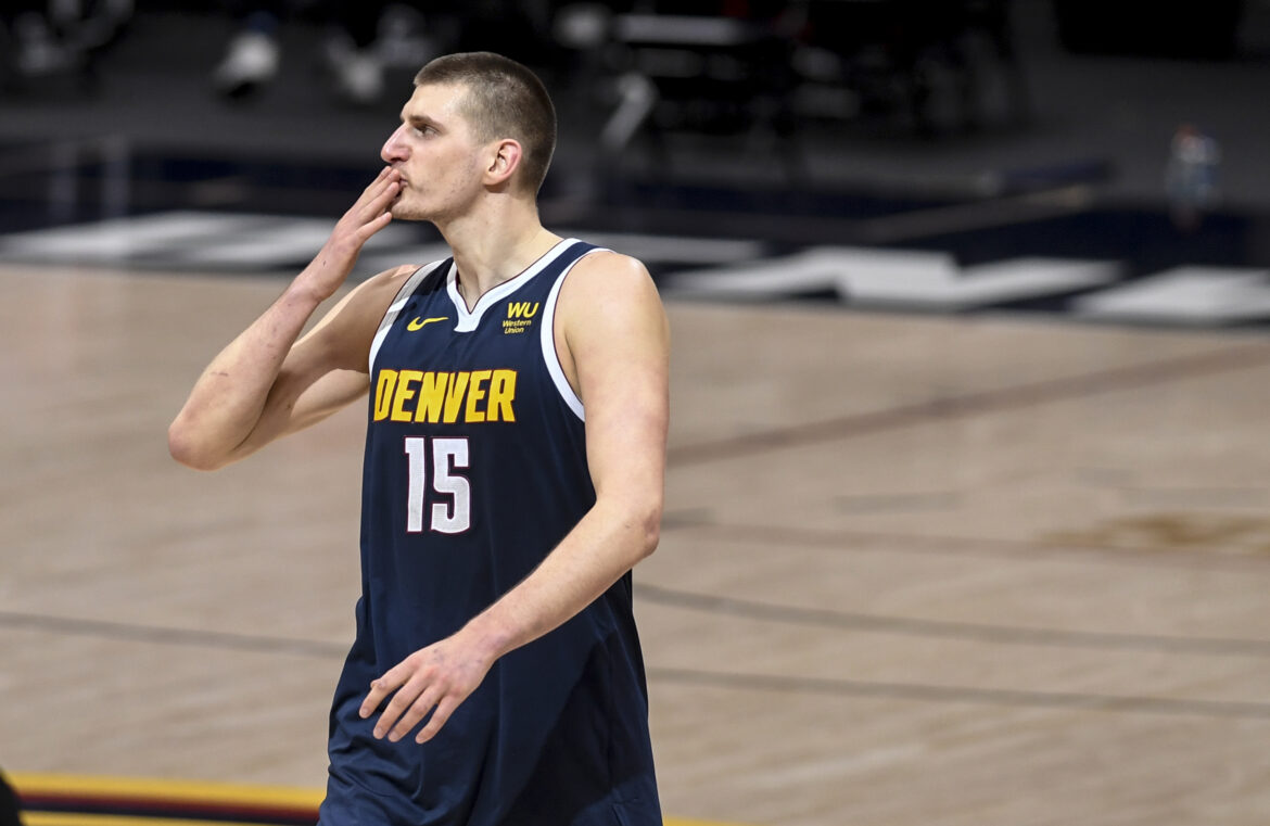 Golden State Warriors at Denver Nuggets Betting Preview
